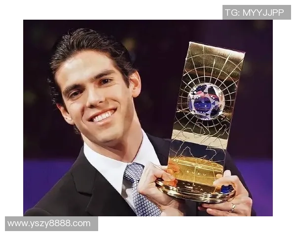 卡卡足球传奇鼠标垫大号版展示完美技巧与冠军荣光 卡卡足球传奇鼠标垫大号版展示完美技巧与冠军荣光