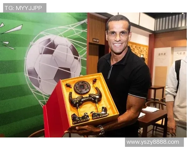 足球猜球星互动直播带你边玩边看轻松识别绿茵巨星